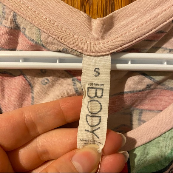 Pepper Tee - Picture 2 of 3